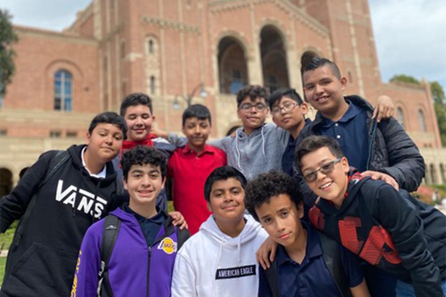 Students in front of Royce Hall